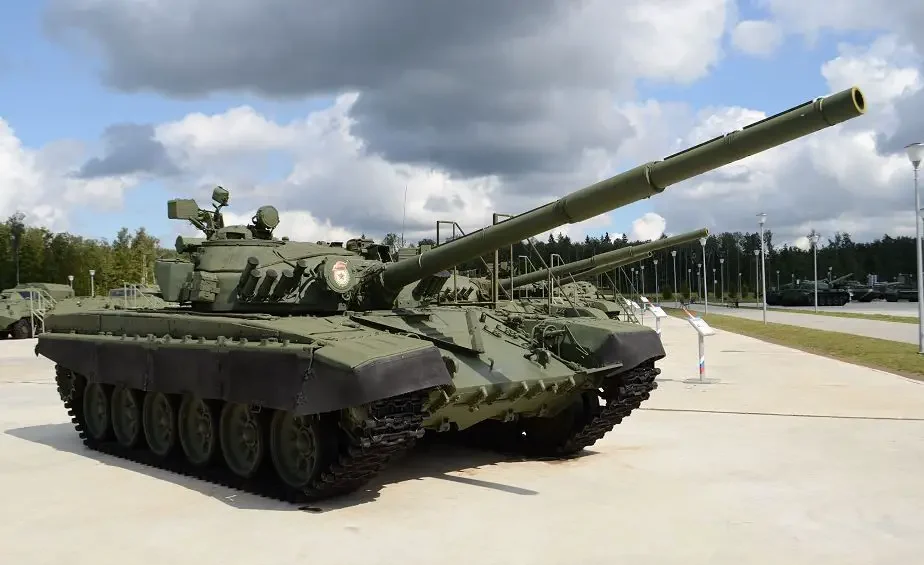 ESM-CORNER-INDIAN-DEFENCE-NEWS-T-72A